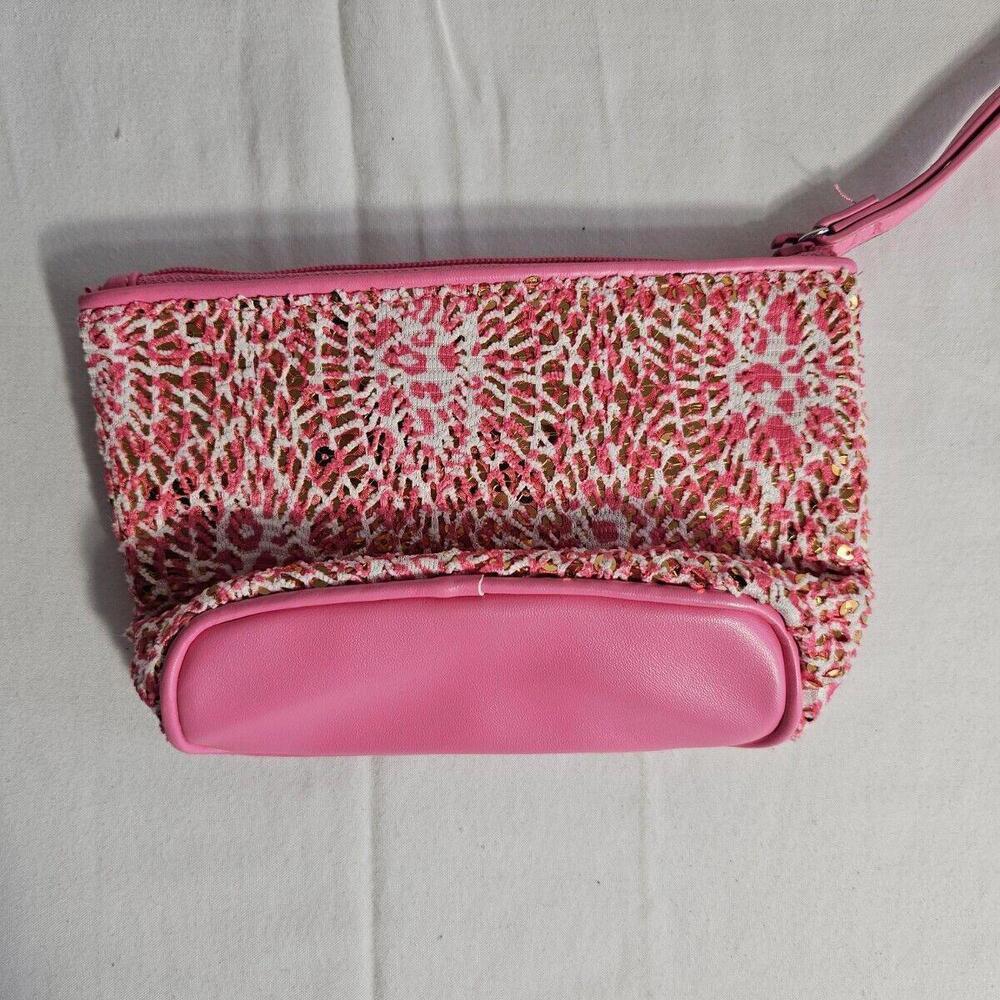 NWT VERA BRADLEY Mesh Sequin Wristlet   "Camocat Pink"   BLING - Picture 2 of 6
